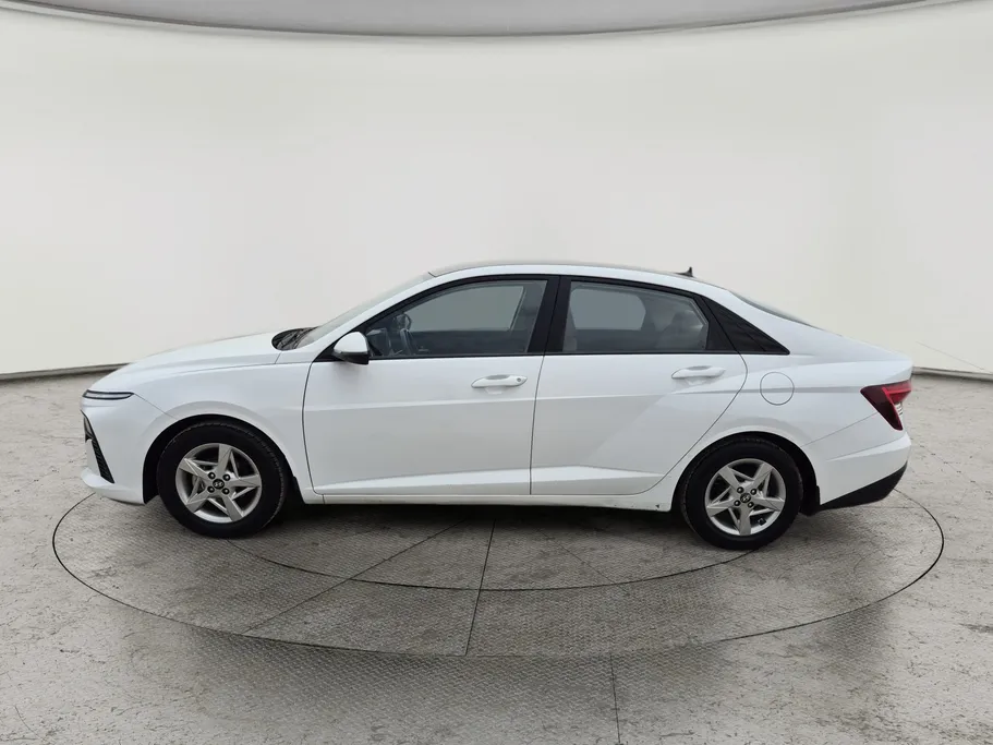 2024 Hyundai Accent Fleet 