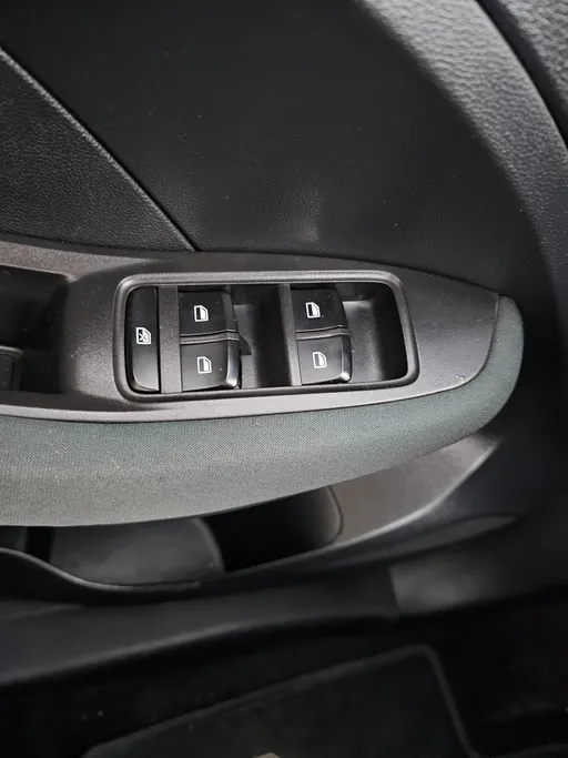 2022 MG ZS STD 