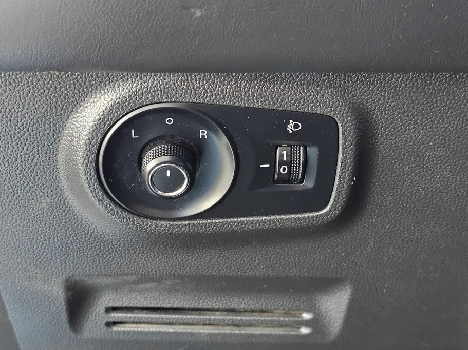 2022 MG ZS STD 