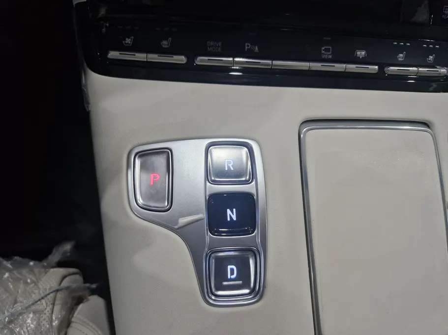 2023 Hyundai Azera PREMIUM 