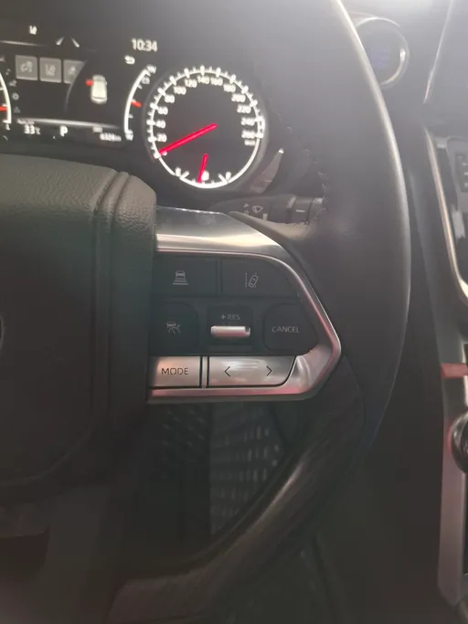 تويوتا لاندكروزر VXR 2023 