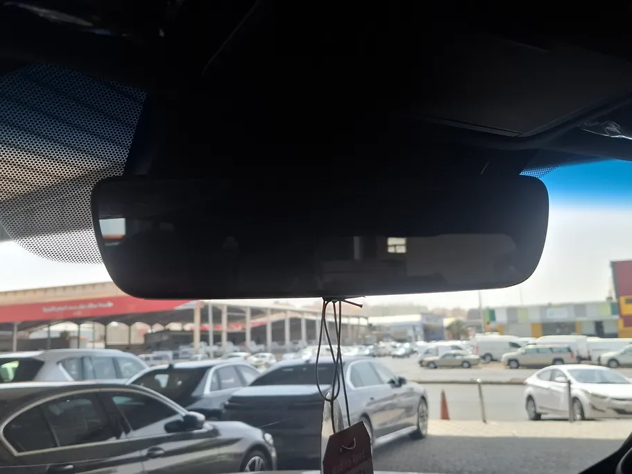 تويوتا لاندكروزر VXR 2023 