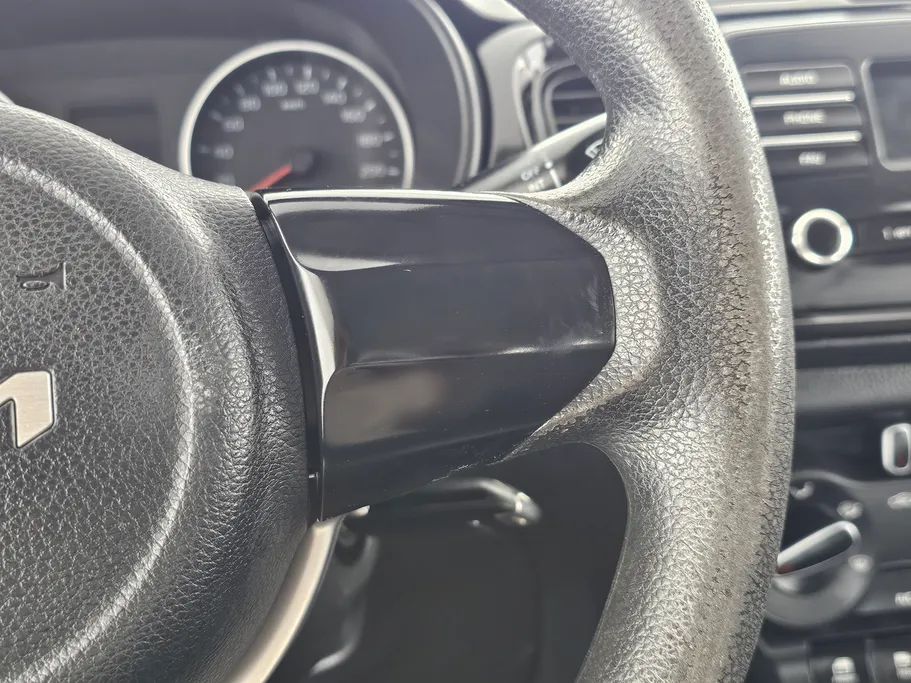 2023 Kia Pegas LX 