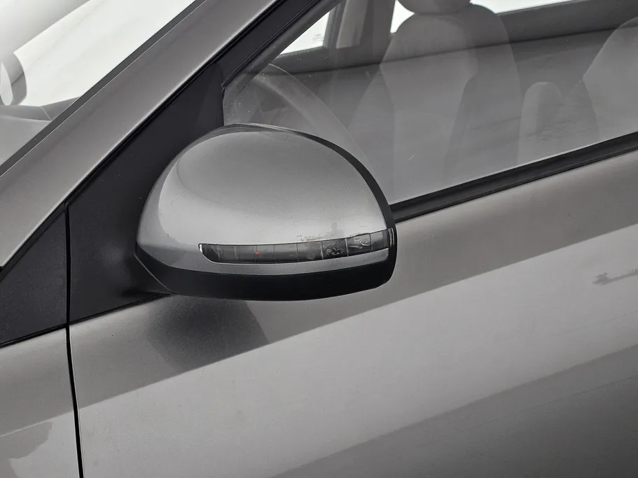2023 Kia Pegas LX 