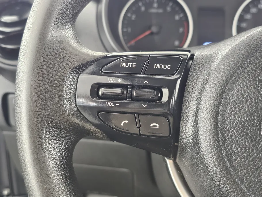 2024 Kia Pegas LX 