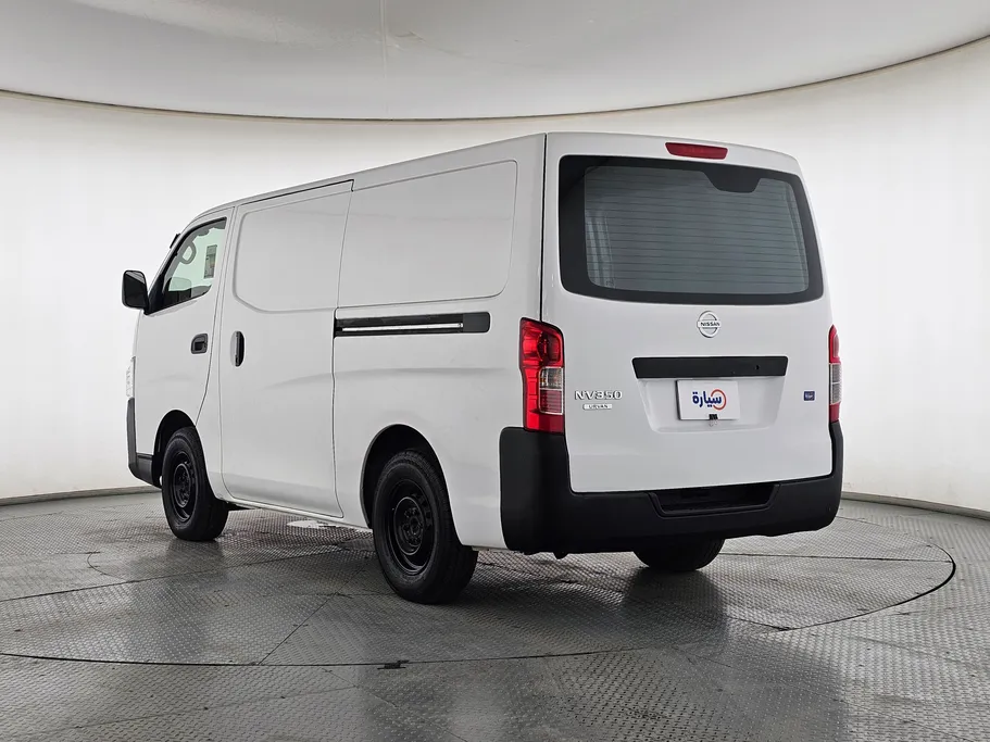 نيسان باص اورفان NV350 2021 