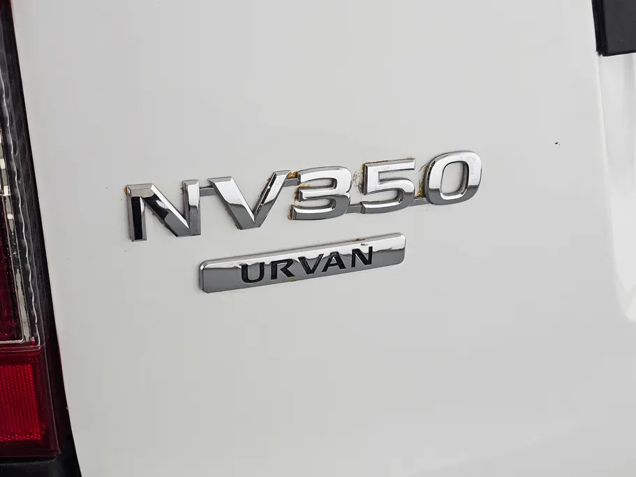 نيسان باص اورفان NV350 2021 