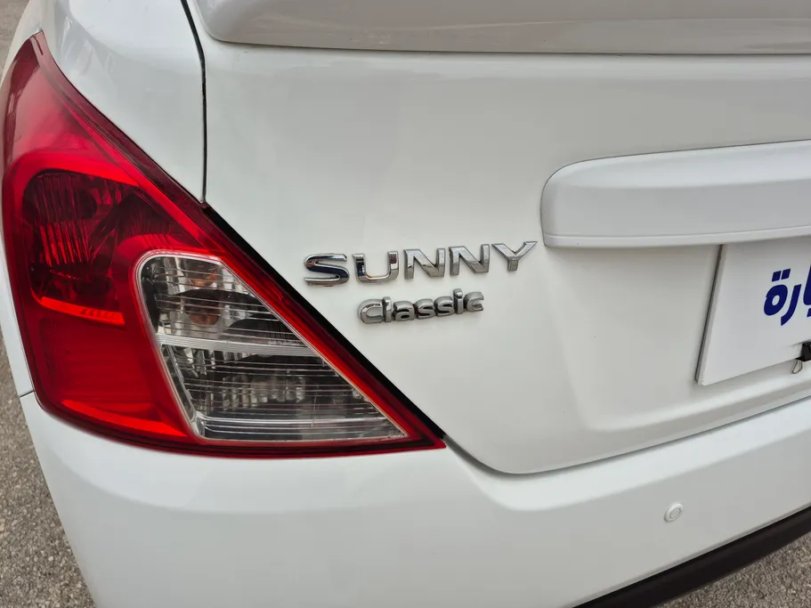 2022 Nissan Sunny Classic 