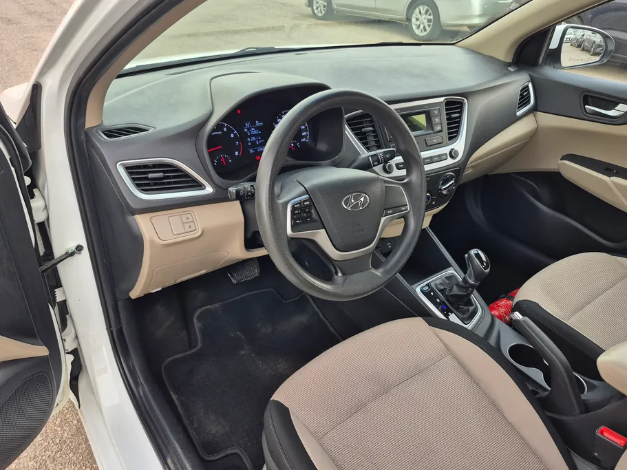 2022 Hyundai Accent Smart 