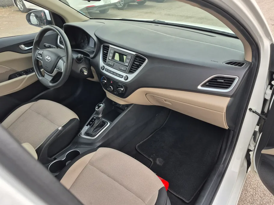 2022 Hyundai Accent Smart 