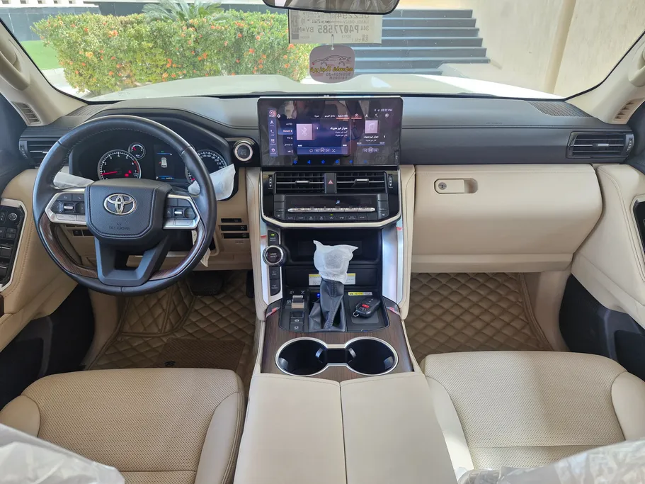 تويوتا لاندكروزر GXR4 2023 
