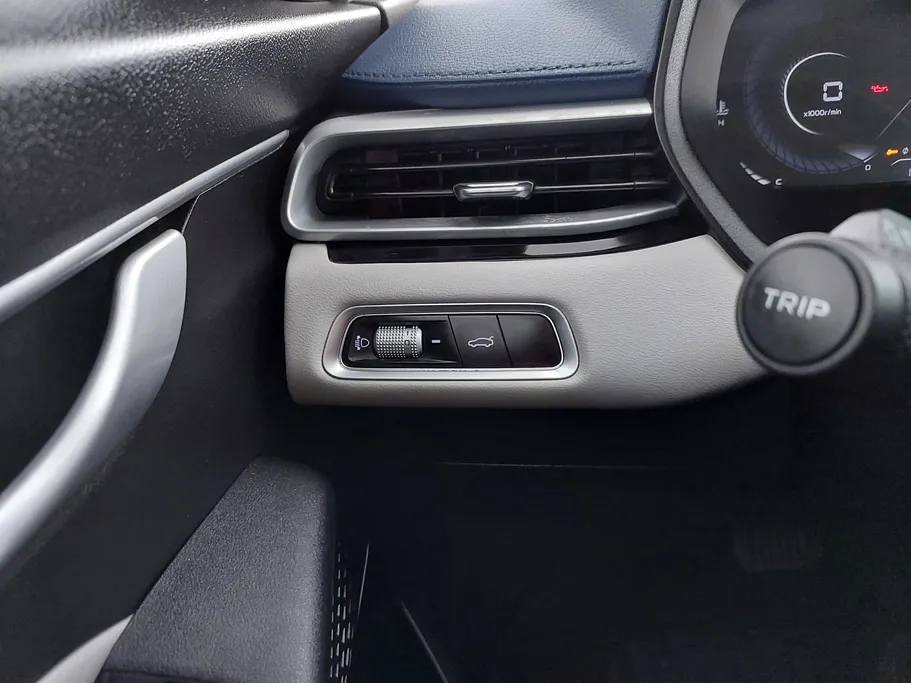 2024 Geely Emgrand GF 
