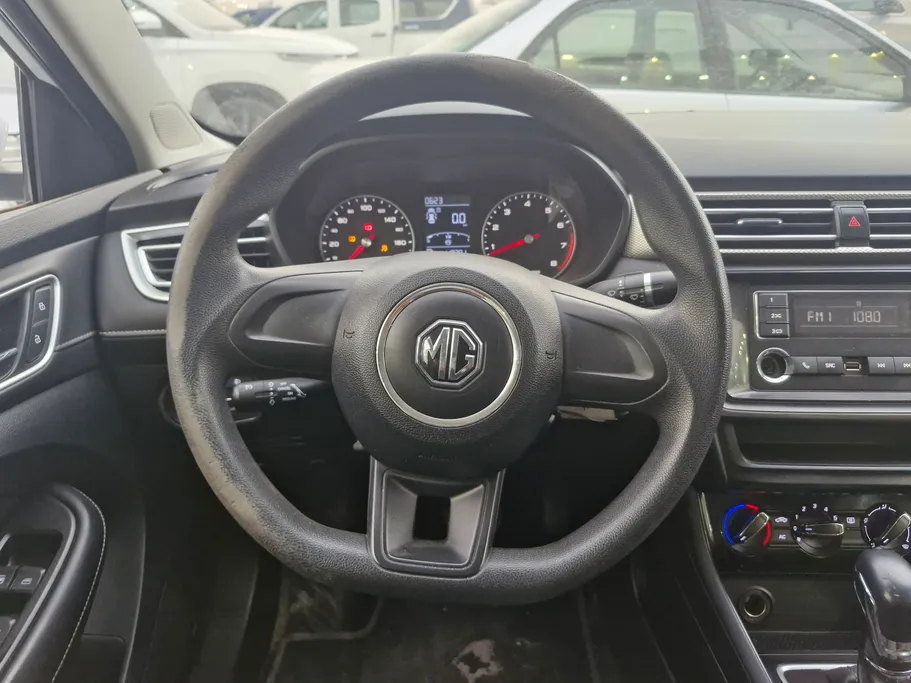 2023 MG 5 STD 