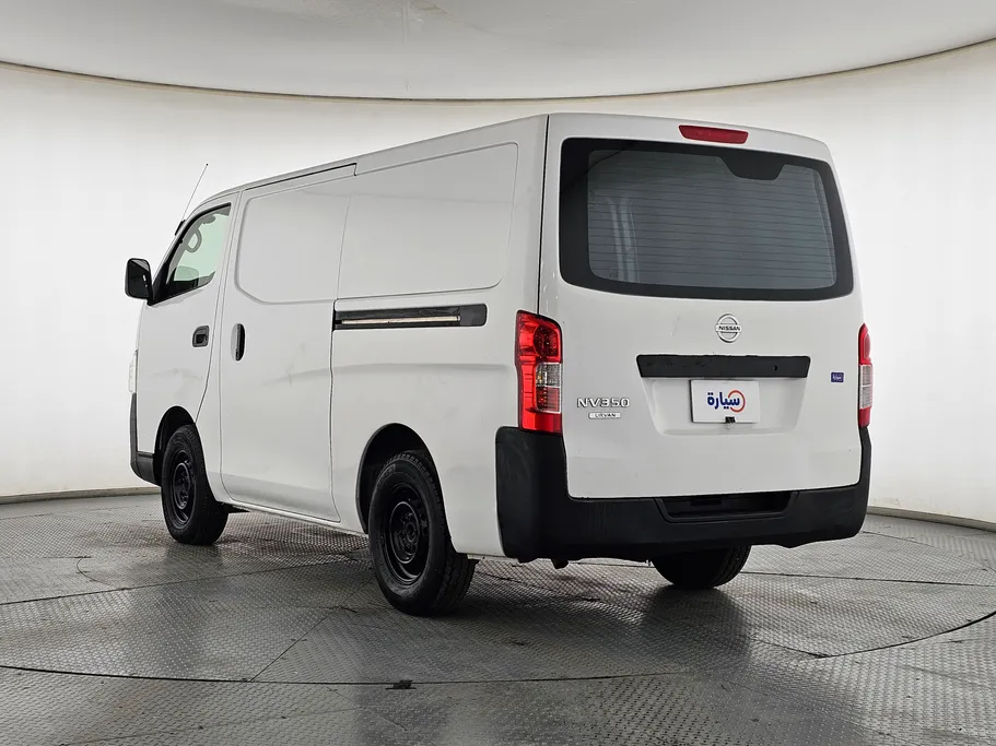 نيسان باص اورفان NV350 2021 