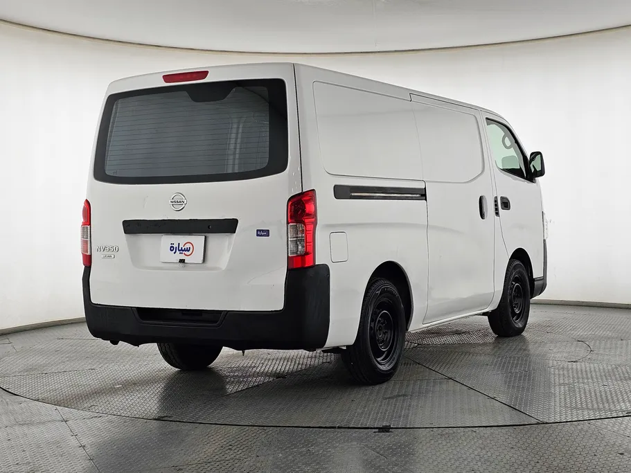 نيسان باص اورفان NV350 2021 
