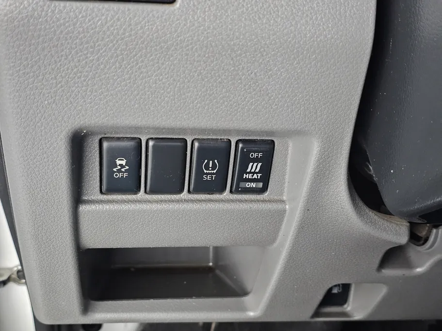 نيسان باص اورفان NV350 2021 
