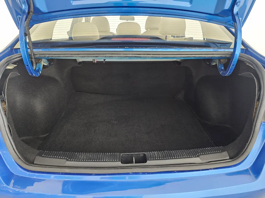 2022 MG 5 STD 