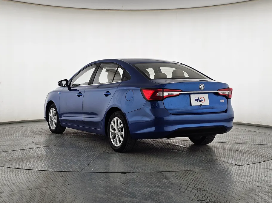 2022 MG 5 STD 