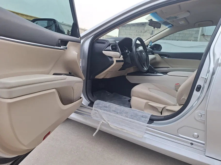 2021 Toyota Camry  LE 