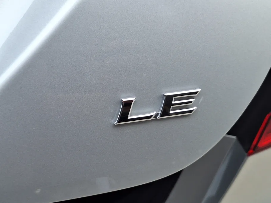 2021 Toyota Camry  LE 