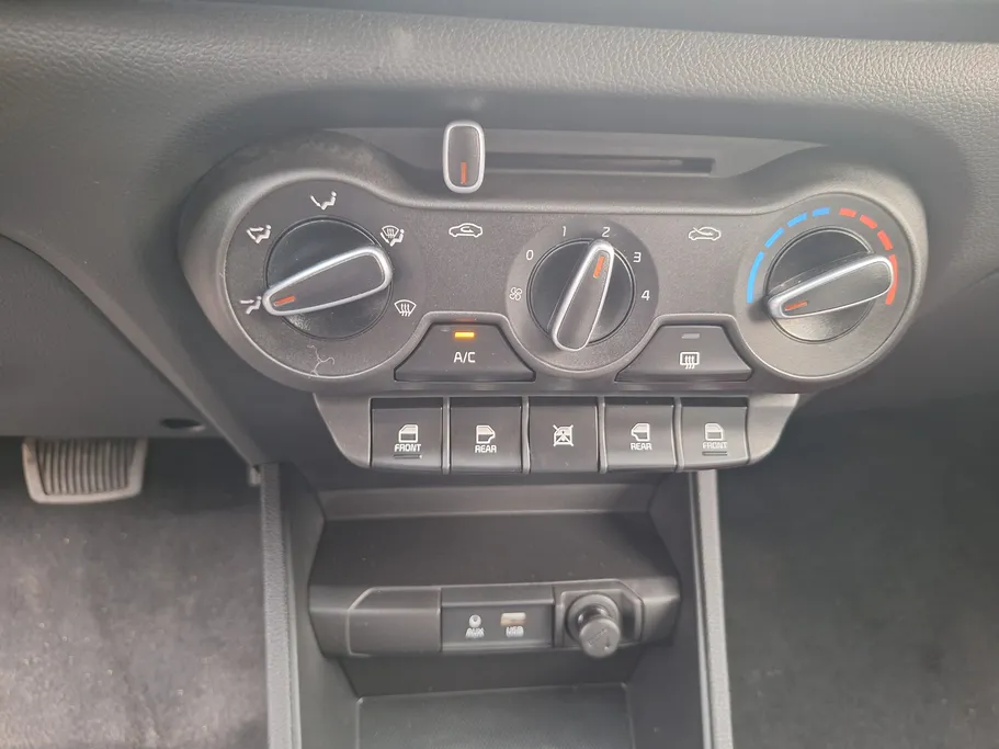 2023 Kia Pegas EX 