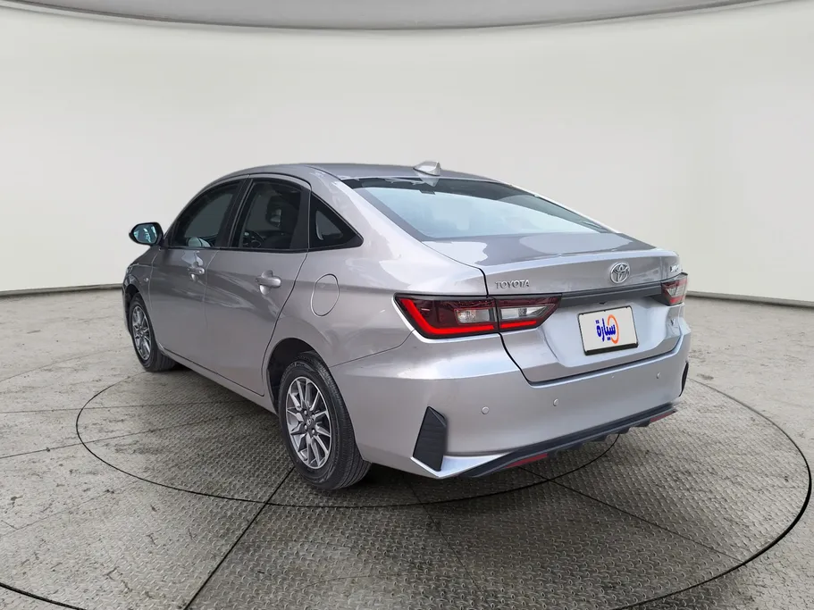 2023 Toyota Yaris  Y 