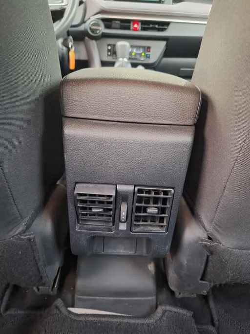 2023 Toyota Yaris  Y 