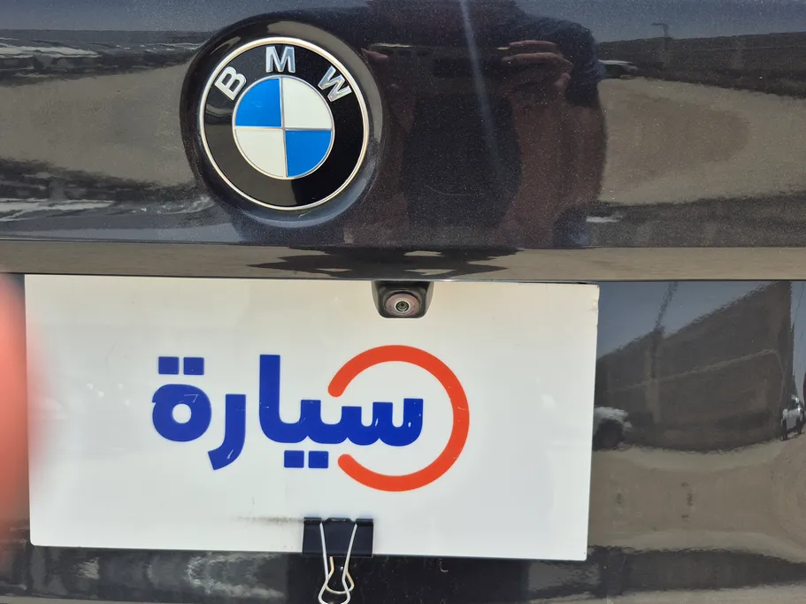 بي ام دبليو الفئة الخامسة 520i 2021 