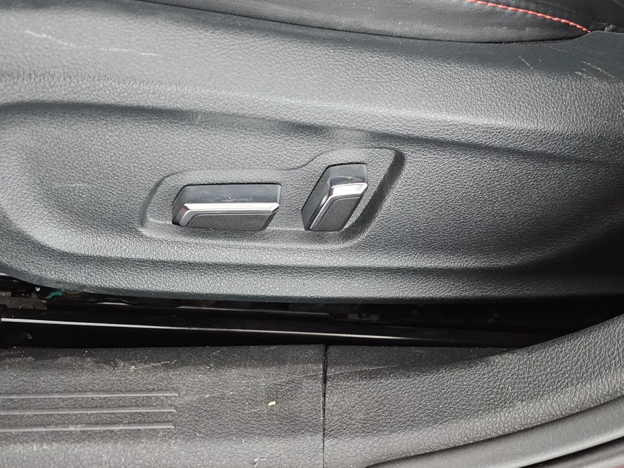 2023 FAW Bestune B70 Comfort 