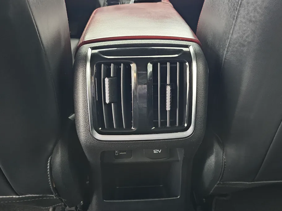 2023 FAW Bestune B70 Comfort 