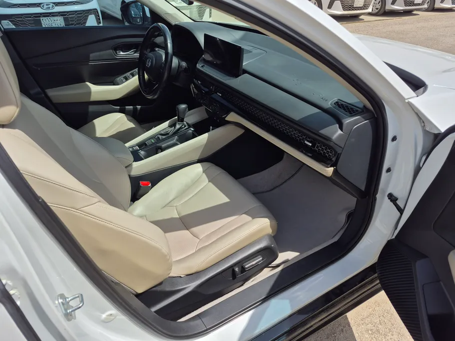 2023 Honda Accord EX L 