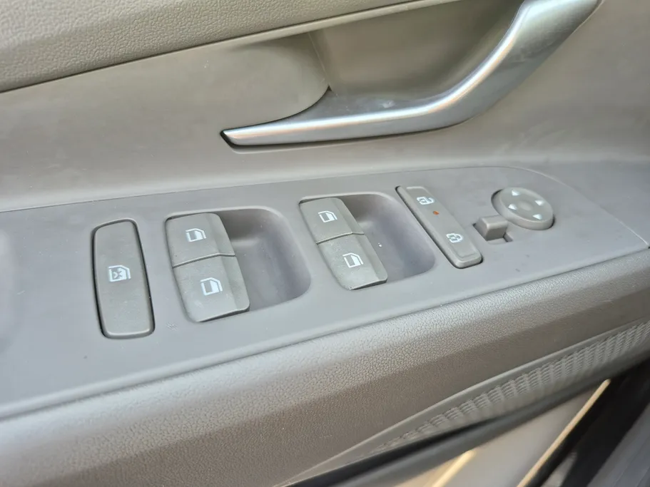 2024 Hyundai Elantra Fleet 