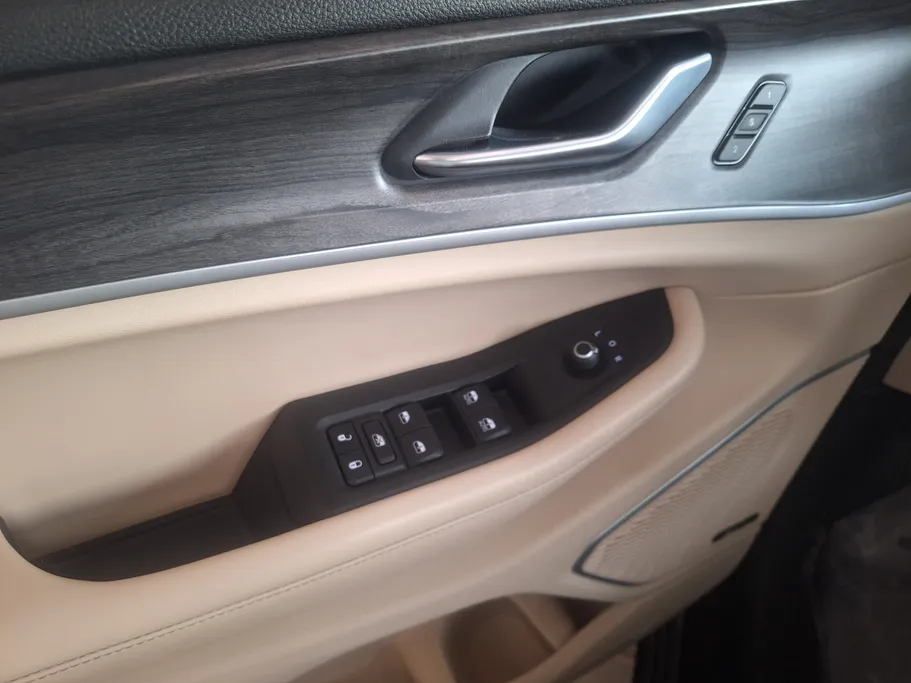 2022 Jeep Grand Cherokee ليمتد 