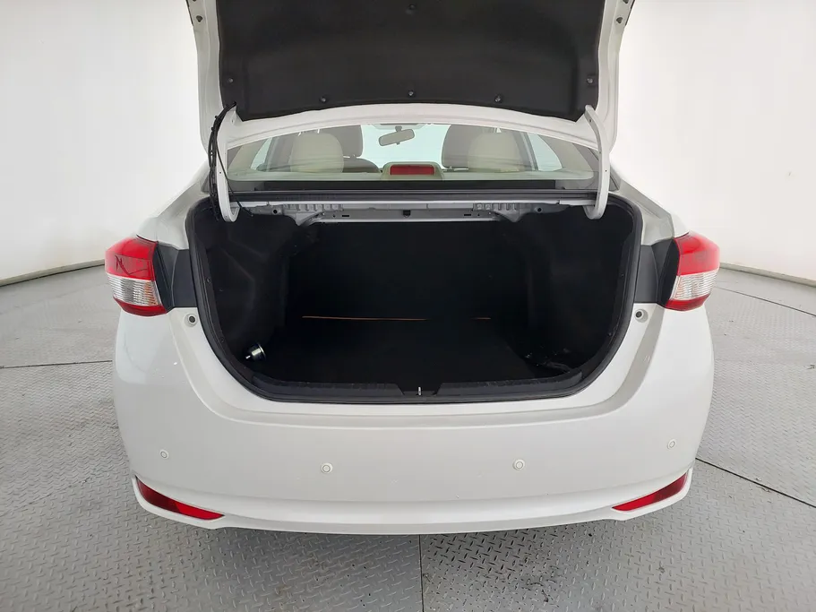 2020 Toyota Yaris  Y 