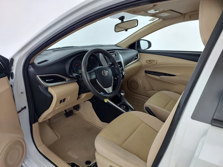 2020 Toyota Yaris  Y 