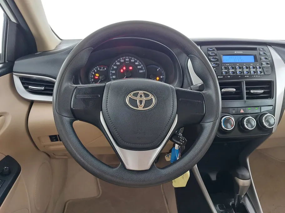 2020 Toyota Yaris  Y 