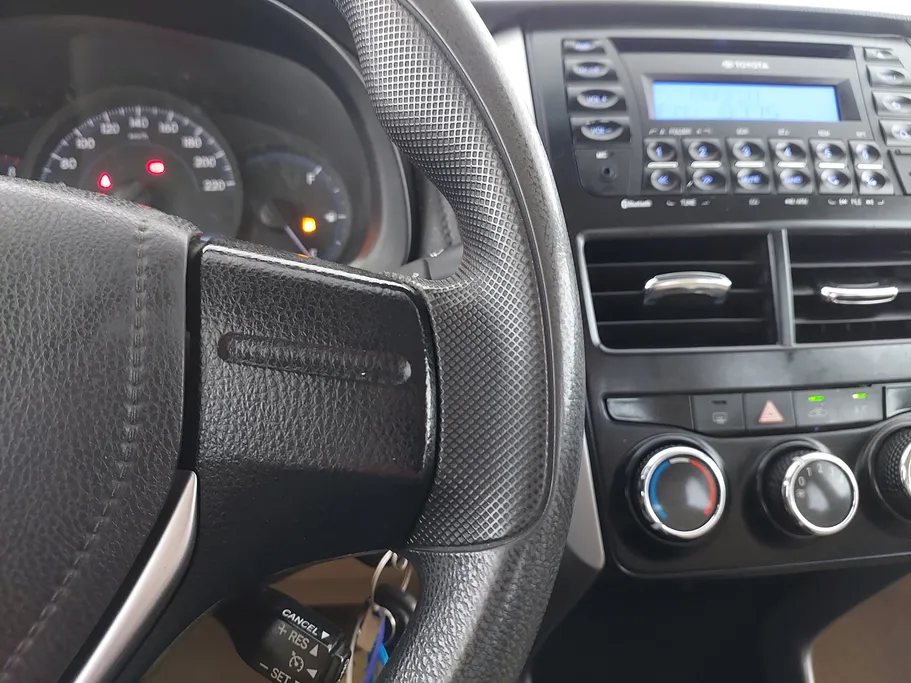 2020 Toyota Yaris  Y 