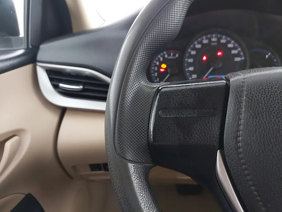 2020 Toyota Yaris  Y 