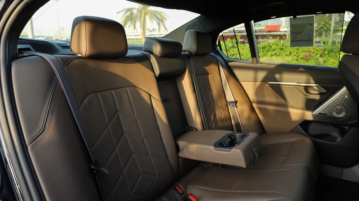 2026 BMW 5 Series 520i M  