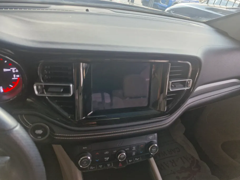 دودج دورانجو SXT 2021 