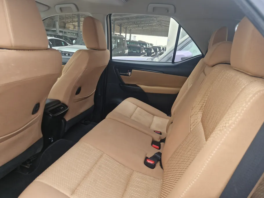 2021 Toyota Fortuner GX 