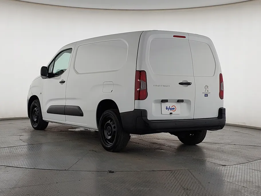 2022 Peugeot Partner Long van 