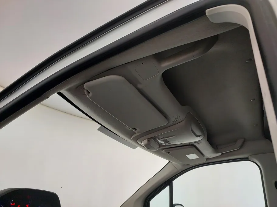 2022 Peugeot Partner Long van 