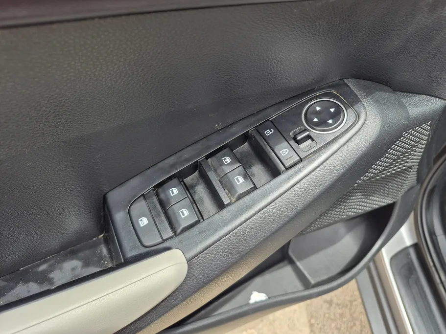 2023 Kia Seltos LX 