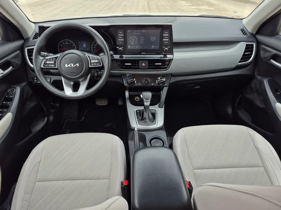2023 Kia Seltos LX 