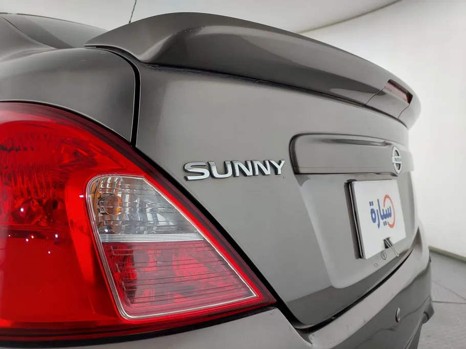 2022 Nissan Sunny SV Comfort 