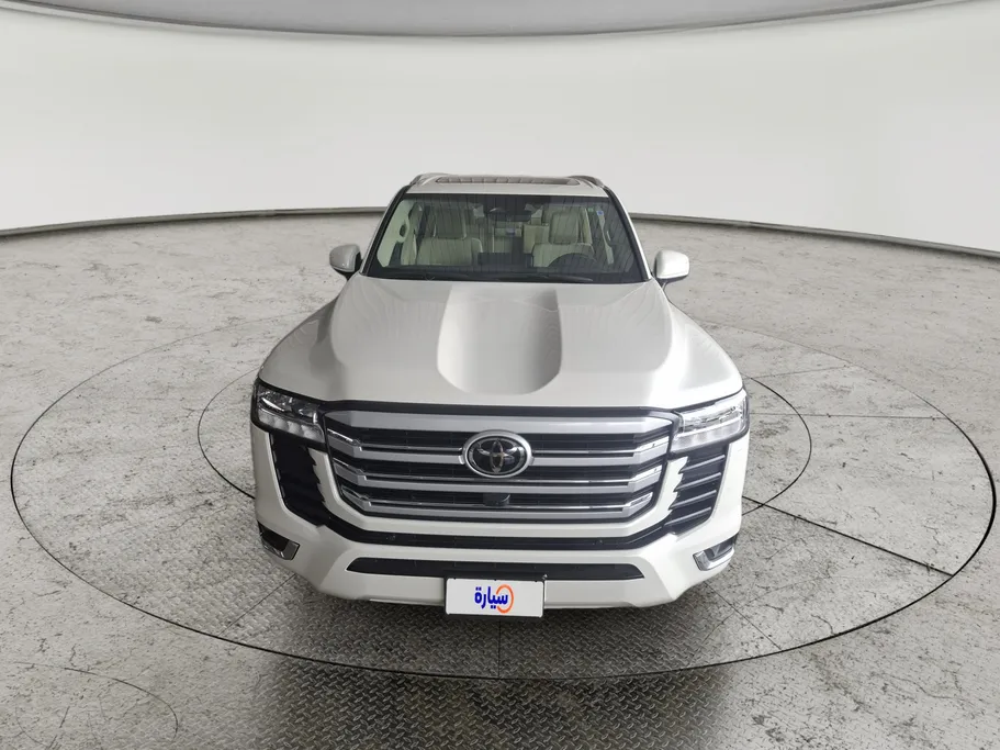 تويوتا لاندكروزر GXR3 2025 
