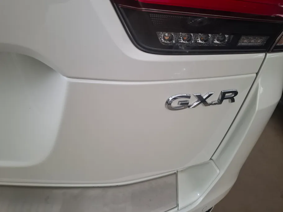 تويوتا لاندكروزر GXR3 2025 