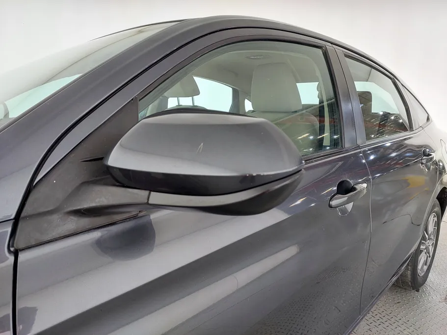 2023 Toyota Yaris  Y 