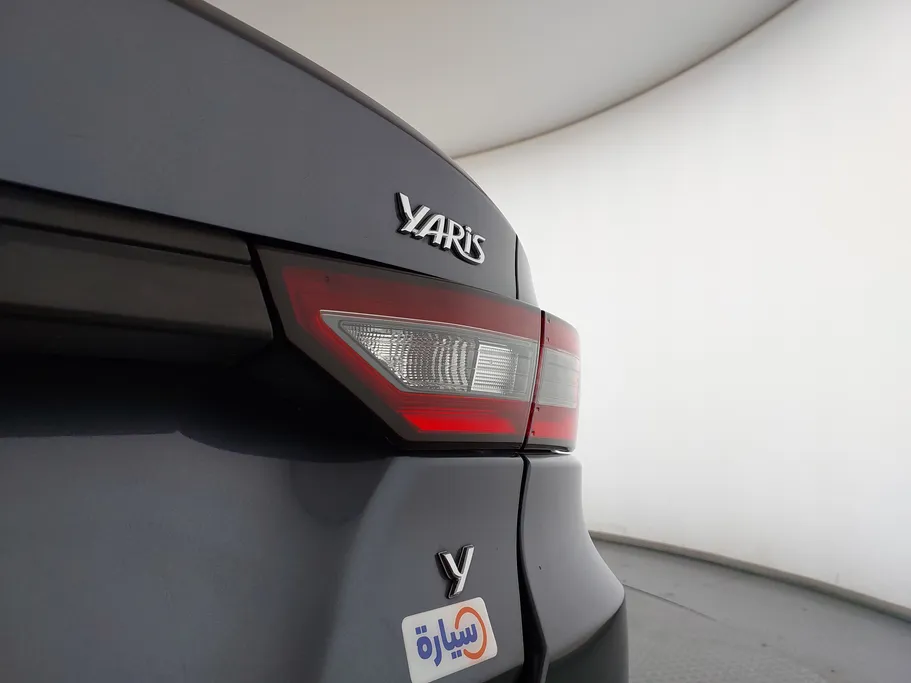 2023 Toyota Yaris  Y 